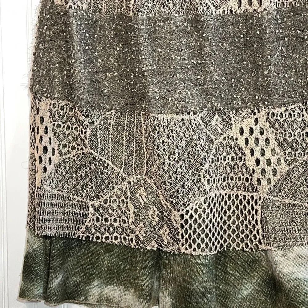 Donna Vinci Love The Queen Mocha Ragged Lined Skirt With Lace Details Size Small - Picture 9 of 11